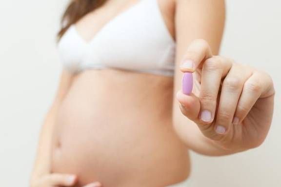 这2种食物和叶酸同吃，吸收效果差，还可能伤害到宝宝，别忽视